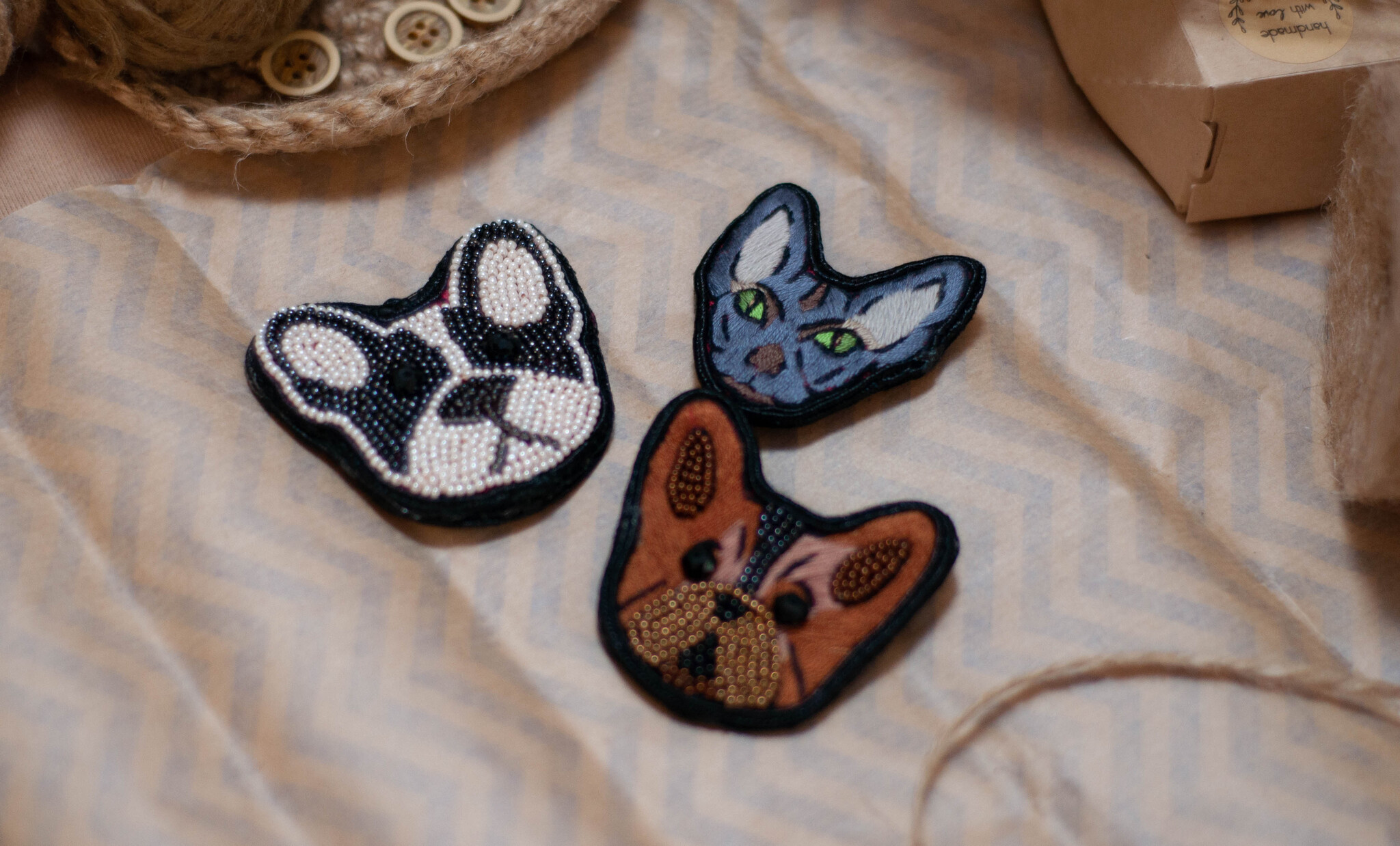 Animalistic brooches, I embroider popular pets - My, Embroidery, Brooch, Needlework, Handmade, Beadwork, Needlework without process, Decor, Satin stitch embroidery, Decoration, Longpost