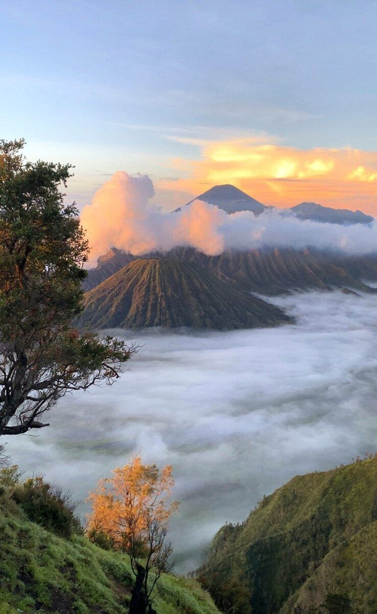 A ready-made route to Bali or how to see everything without spending a million! Part II. Continuation - My, Vacation, Relaxation, Travels, Drive, Bali, Gili, Dolphin, Sea, Ocean, Island, Туристы, Indonesia, Volcano, Volcano Bromo, Ijen Volcano, Tumpak Sevu Waterfall, Java, Longpost