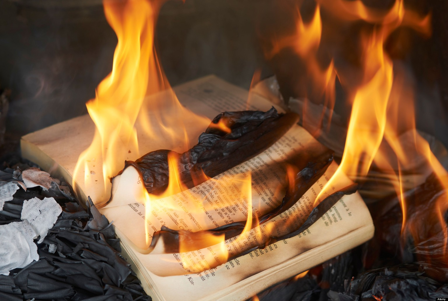 Burning of manuscripts – who practiced it? It turns out that so much has not reached us! - My, Writers, Books, Literature, Manuscript, Manuscripts don't burn, Michael Bulgakov, Alexander Sergeevich Pushkin, Boris Pasternak, Nikolay Gogol