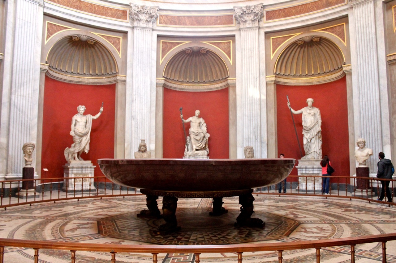 Porphyry bowl - the largest surviving bowl from antiquity - Ancient artifacts, Vatican, Antiquity, Ancient Rome, Longpost