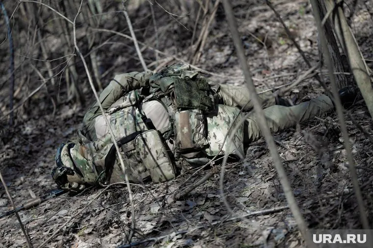 A wounded Russian soldier single-handedly destroyed a Ukrainian Armed Forces tank near Avdeevka. Video - Politics, news, Special operation, Avdiivka, The soldiers, t-64, Destruction, Wound, Order of Courage, Negative, Video, Video VK