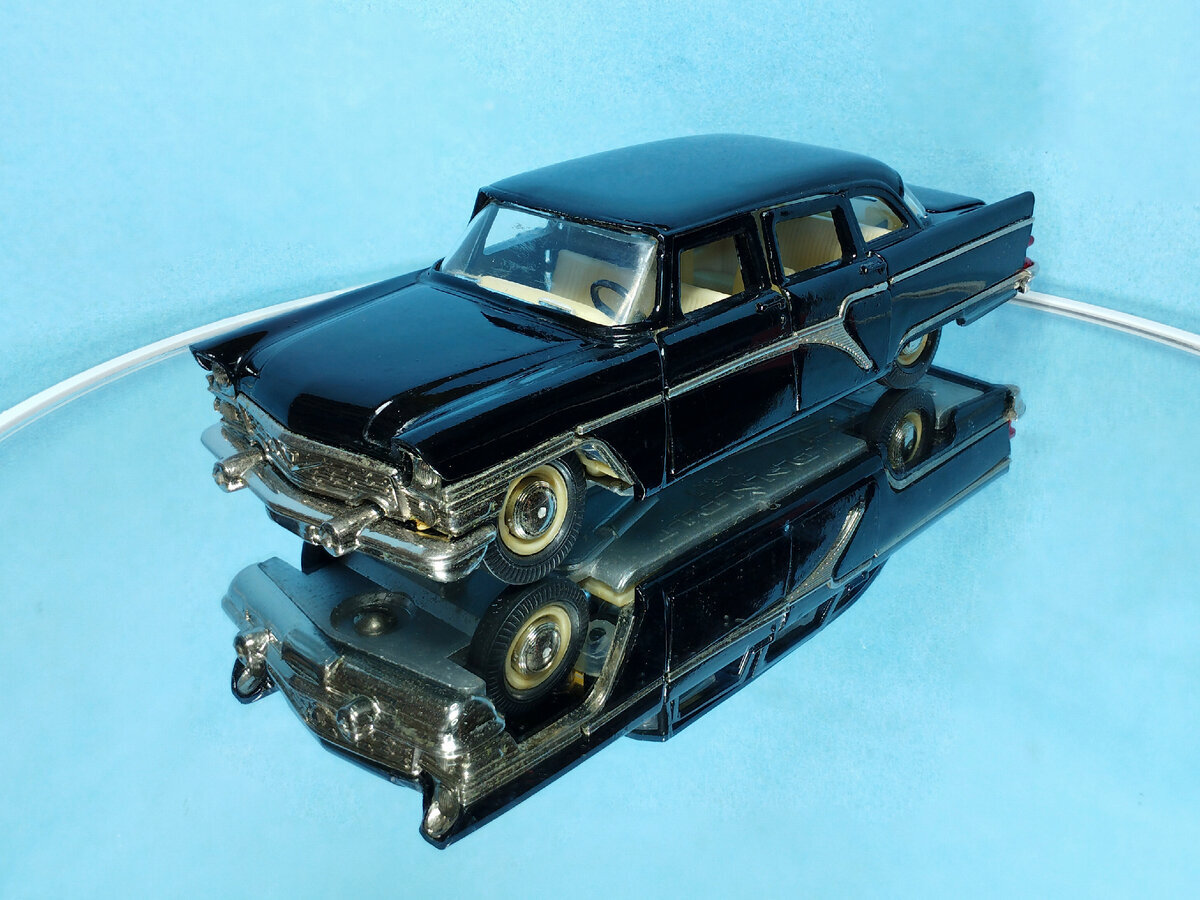 What part most often breaks on the Saratov Chaika GAZ-13? We fix it with 3D printing - My, Collecting, Modeling, Scale model, Collection, Restoration, Gaz-13 Chaika, Tantalum, Serzhik Modelist, 1:43, Recovery, 3D печать, 3D printer, 3D modeling, Tamiya, Painting miniatures, Longpost