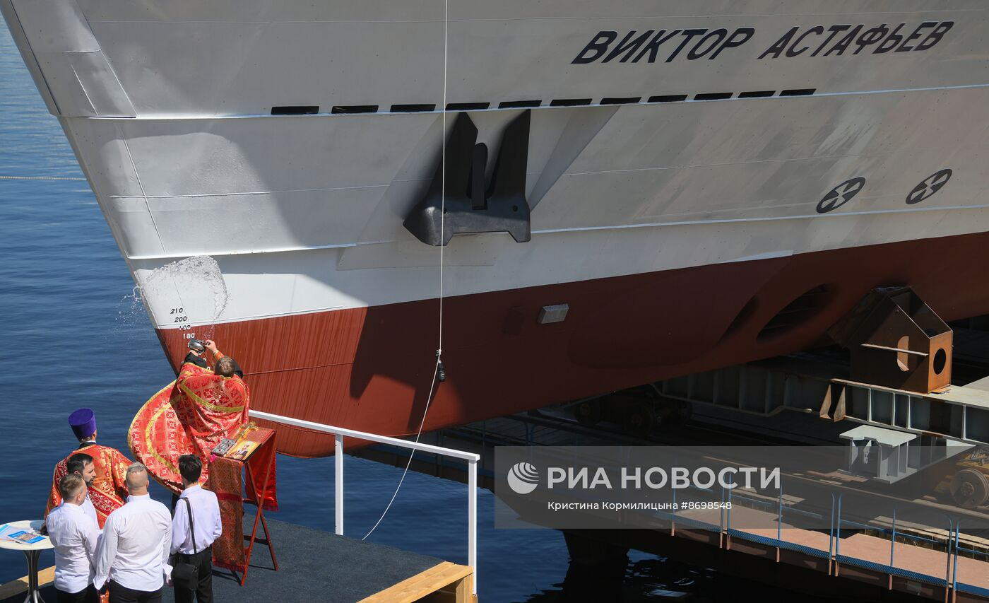 The Viktor Astafiev passenger ship worth 4.3 billion rubles was launched in St. Petersburg. Project A45-90.2 for Krasnoyarsk - news, Sdelanounas ru, Russia, Shipbuilding, Saint Petersburg, Krasnoyarsk region, launching, Longpost