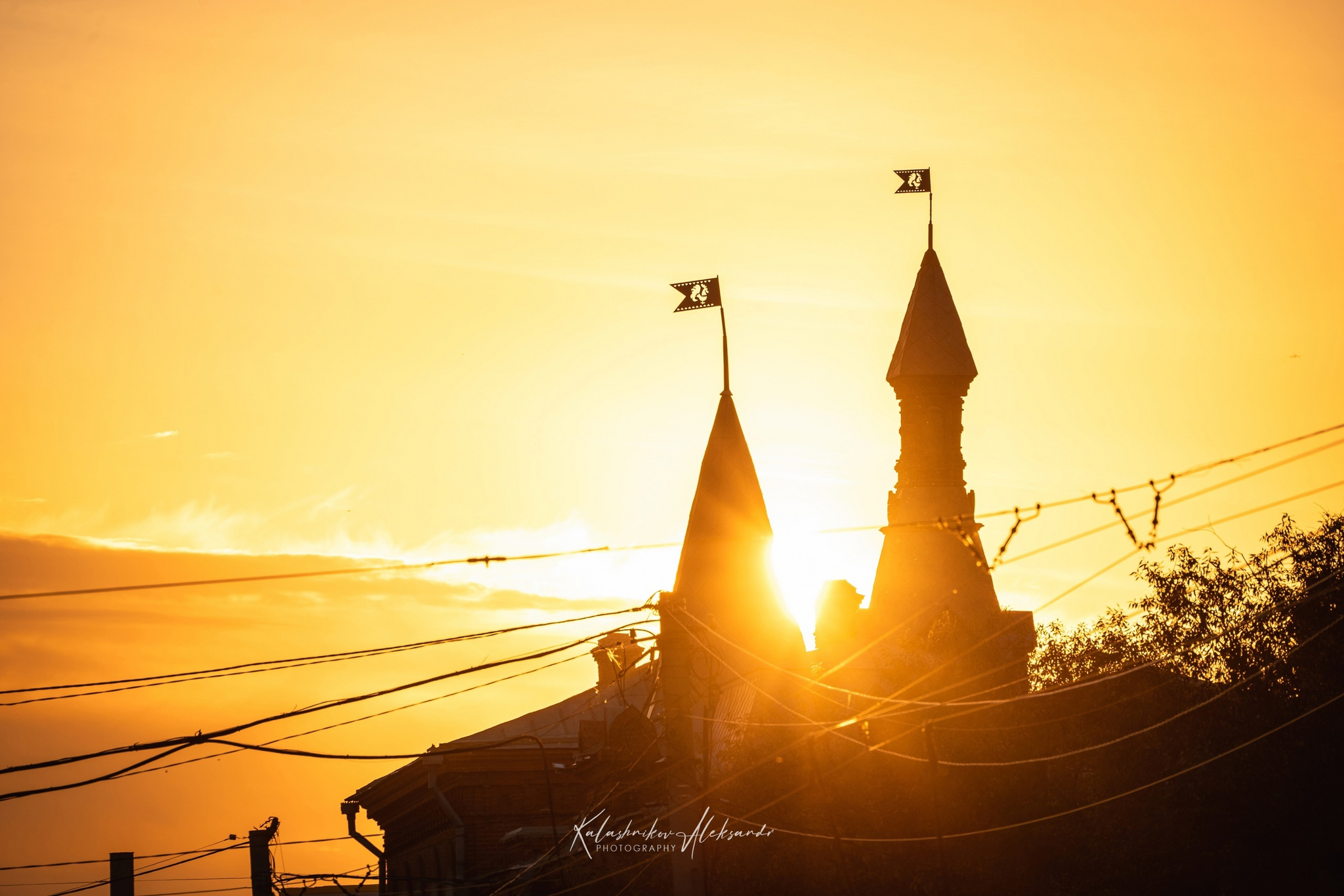 Towers of the Omsk City Duma building at sunset - My, The photo, Russia, Tourism, Town, Omsk, Architecture, sights, Cities of Russia, History, Sunset