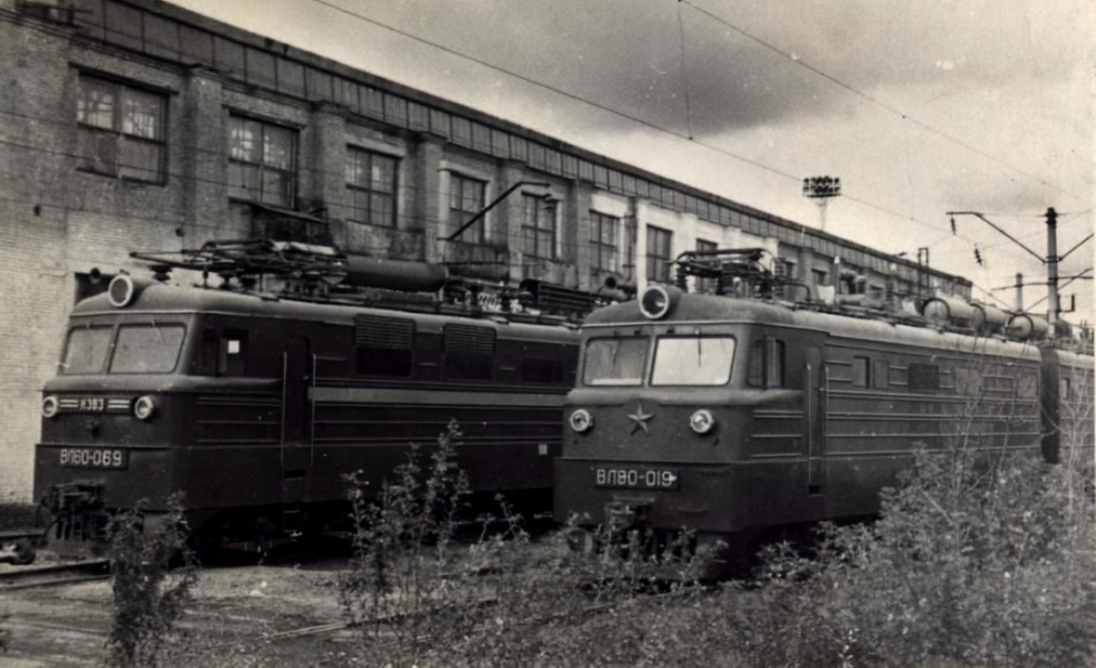 Railway retro - a selection of photographs from the post-war period of the USSR - Technics, Locomotive, Electric locomotive, the USSR, Made in USSR, Railway, Informative, Retro, Want to know everything, Yandex Zen (link), Longpost, The photo, A selection