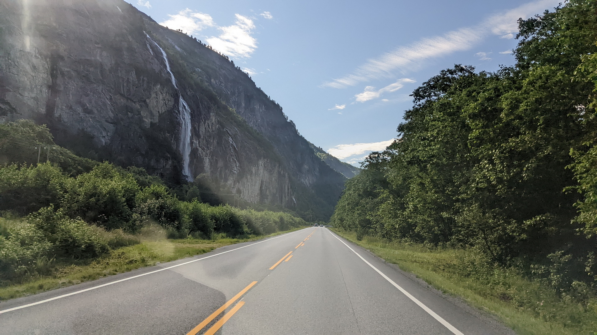 Last flight to Norway on holiday in July 2022 - My, The mountains, Nature, Travels, Norway, Waterfall, Paragliding, Video, Longpost