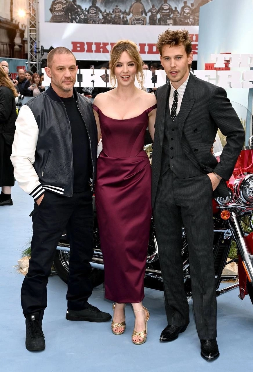 Jodie Comer, Tom Hardy and Austin Butler at the premiere of the film Bikers - Actors and actresses, Hollywood, Tom Hardy, Jody Comer, Celebrities, Movies, Longpost