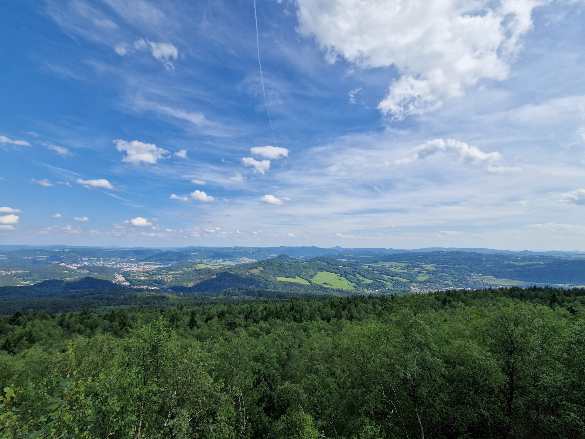 Family weekend in nature - My, Drive, Family holiday, Weekend, Together, Czech, The mountains, Pokatushki, Landscape, Butterfly, Camping, Video, Vertical video, Longpost, Macro photography, Open spaces