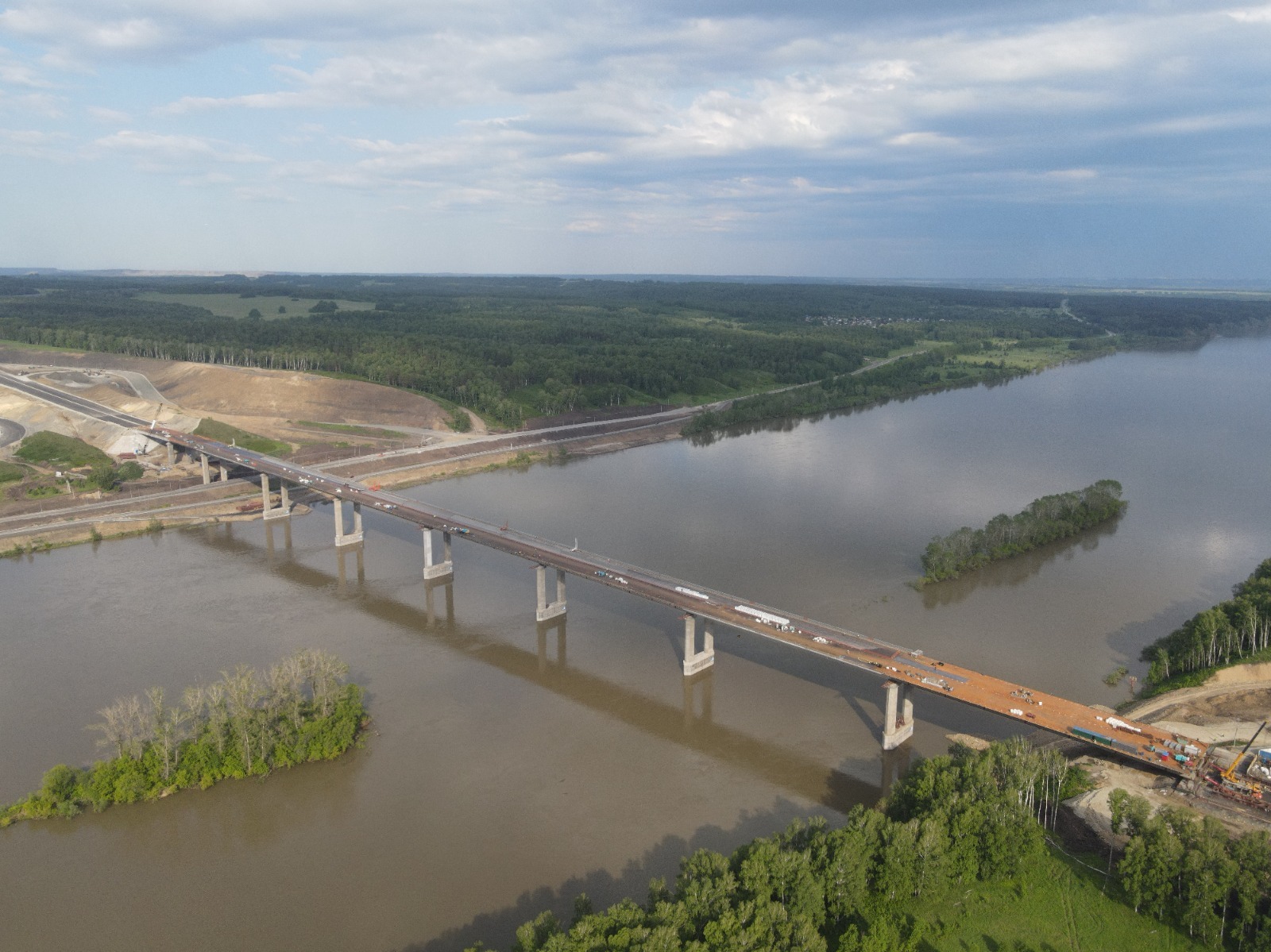 Bridge over the river Tom. The final stage of sliding the span is completed!!! Hooray!!! - Bridge over the Tom River, Kemerovo, Building, Bridge, Longpost