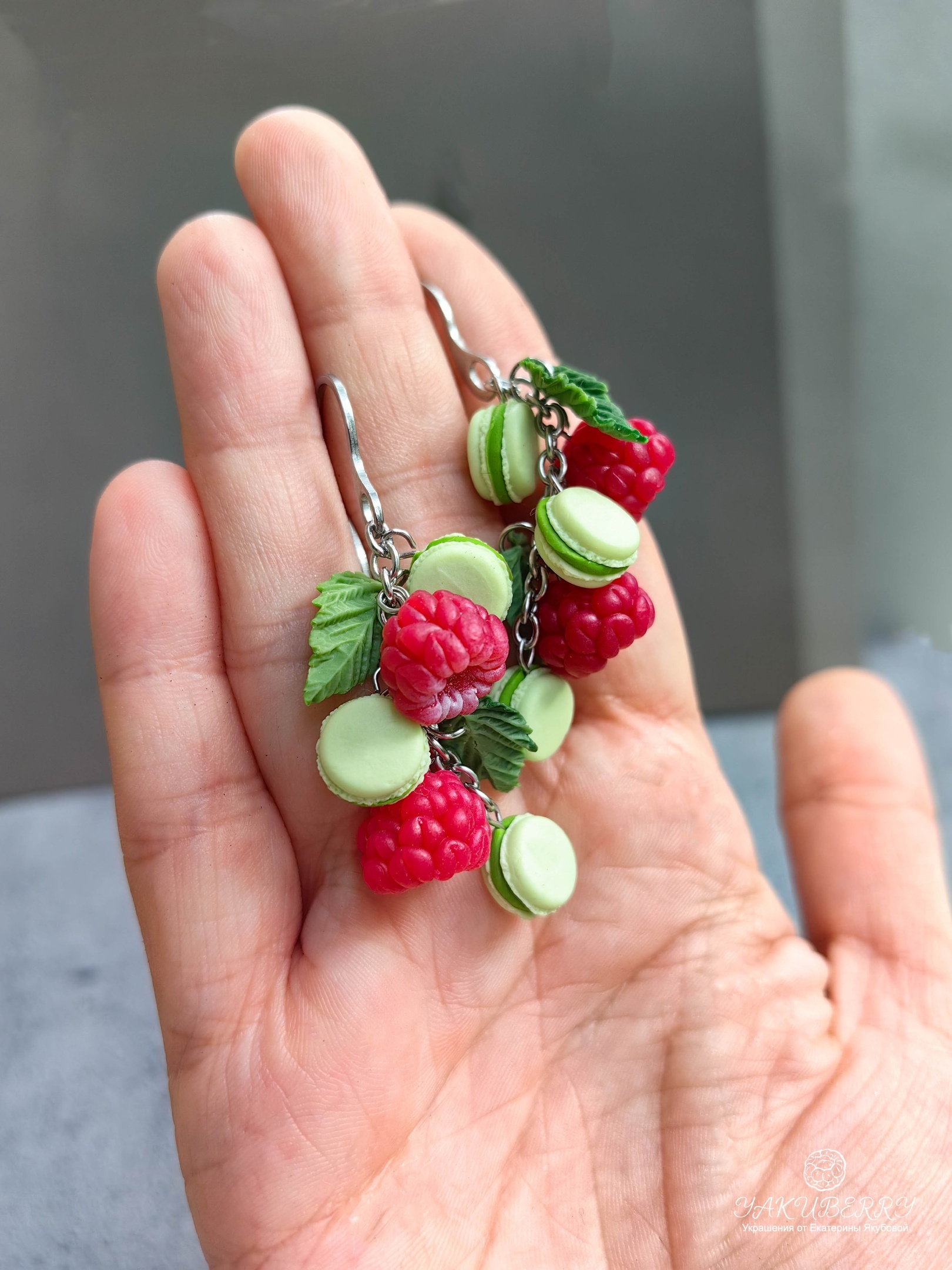 Bracelet and earrings with raspberries and macaroons - My, Polymer clay, Лепка, Decoration, Needlework without process, Longpost