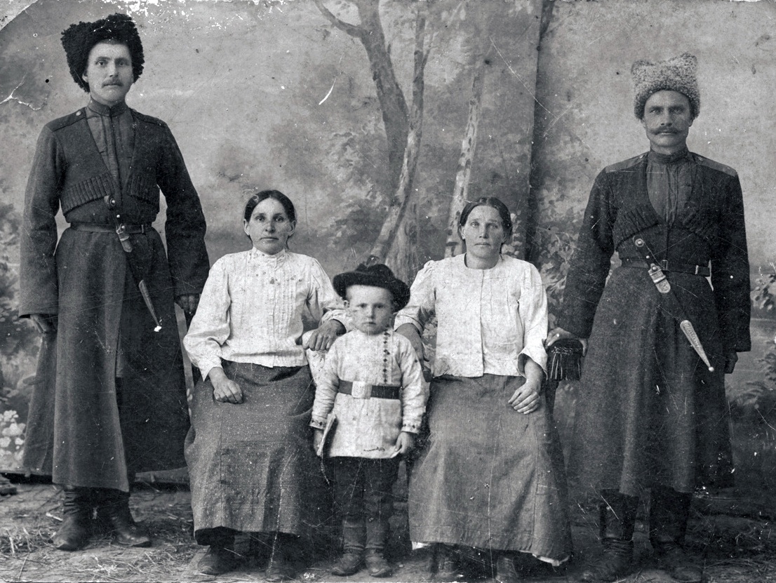 Cossacks and their families in pre-revolutionary photos - The photo, Historical photo, Cossacks, Longpost