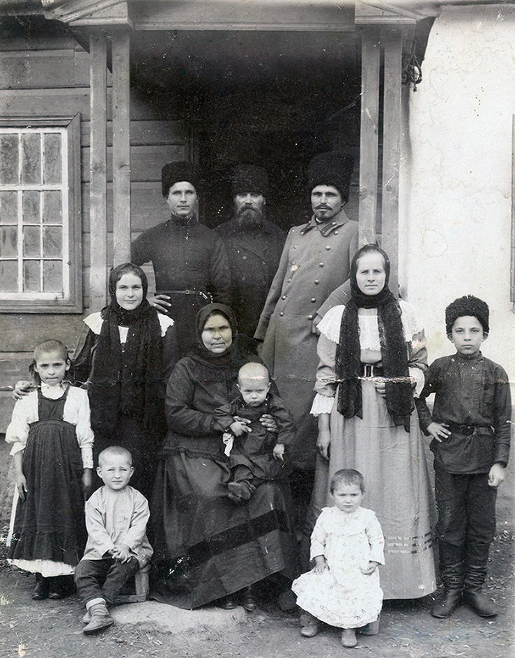 Cossacks and their families in pre-revolutionary photos - The photo, Historical photo, Cossacks, Longpost