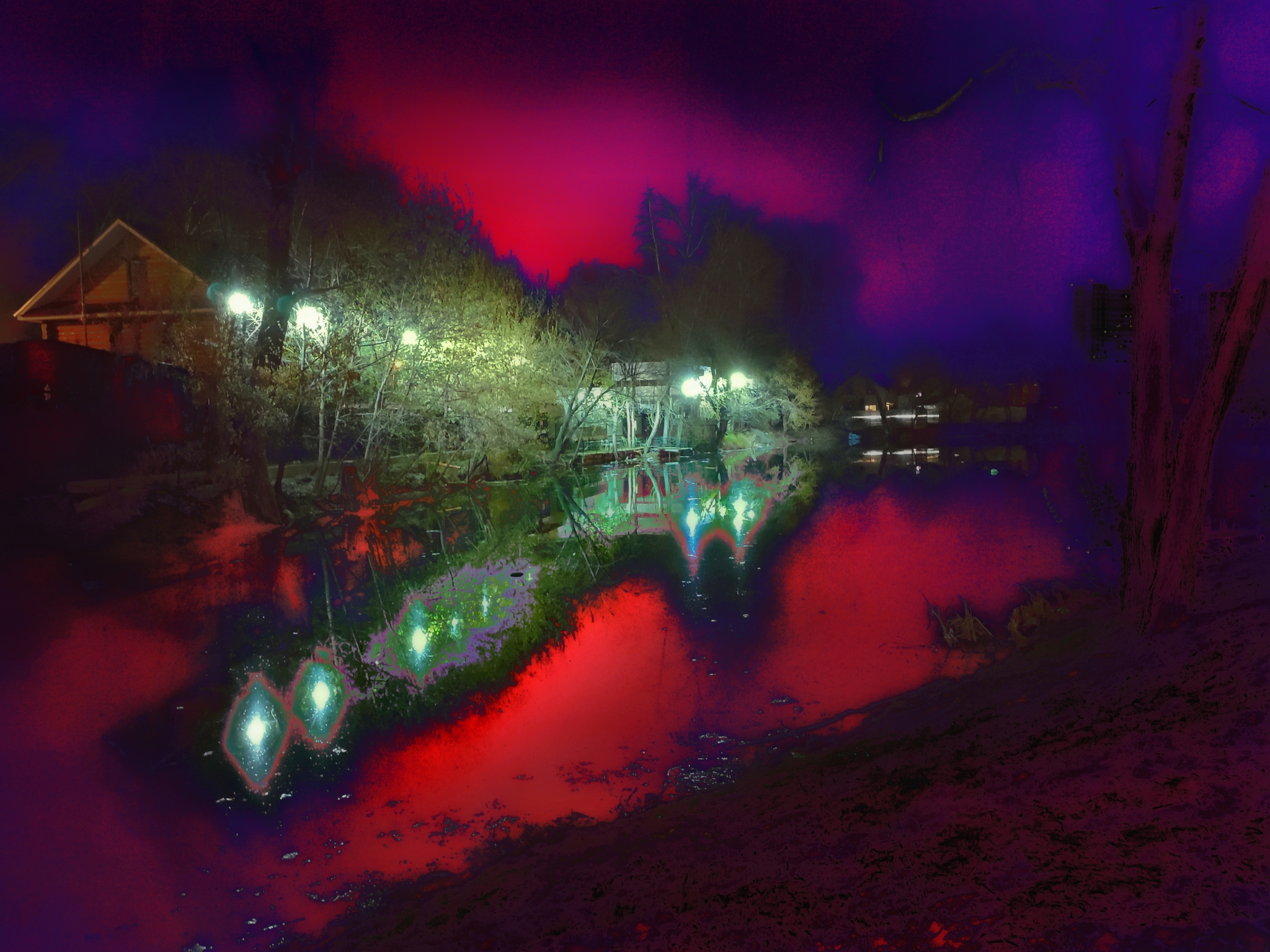 Deadly night - My, Art, Mobile photography, Psychedelic, Night, Lake, Chalet