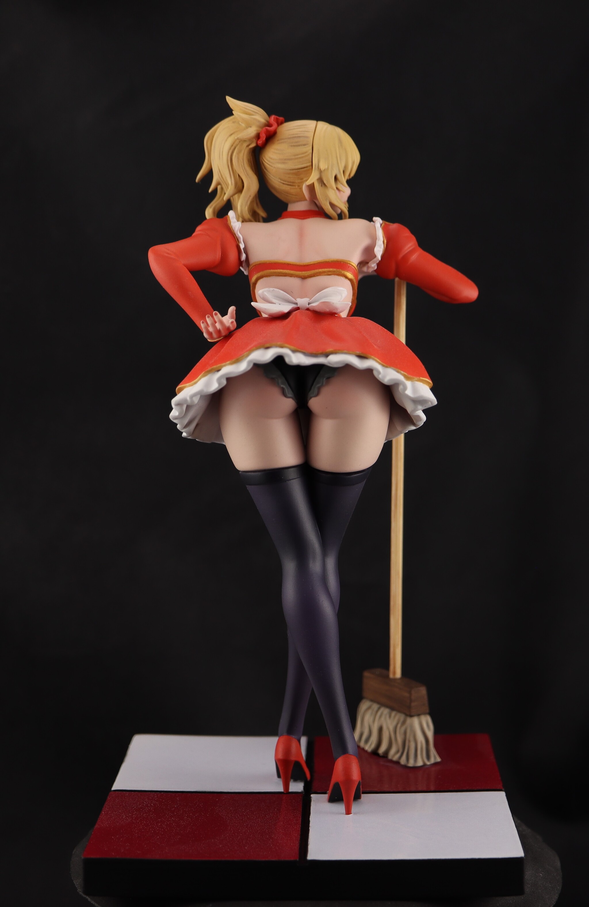 Mordred Pendragon in a maid costume - My, Figurines, Painting miniatures, 3D печать, Stand modeling, 3D printer, Anime, Painting, Modeling, Fate, Fate grand order, Mordred, Longpost