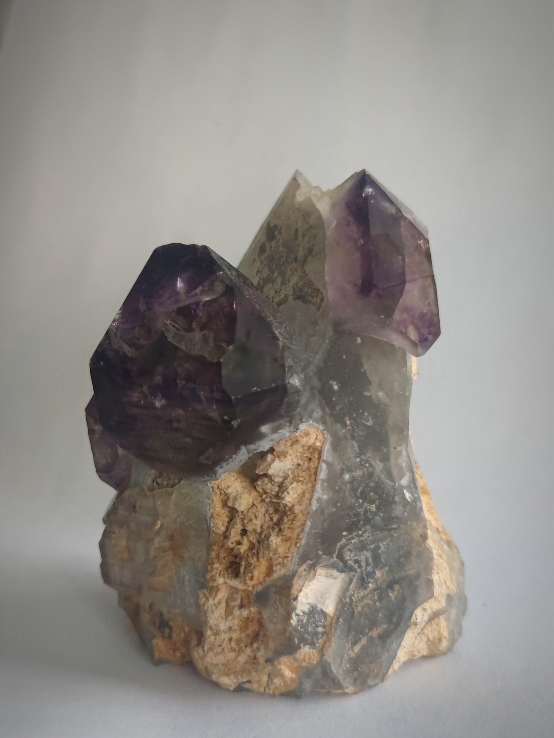 Amethysts - My, Amethyst, A rock, Minerals, Mineralogy, Дальний Восток, Khabarovsk region, Collecting, Collection, Crystals, Mobile photography, Longpost