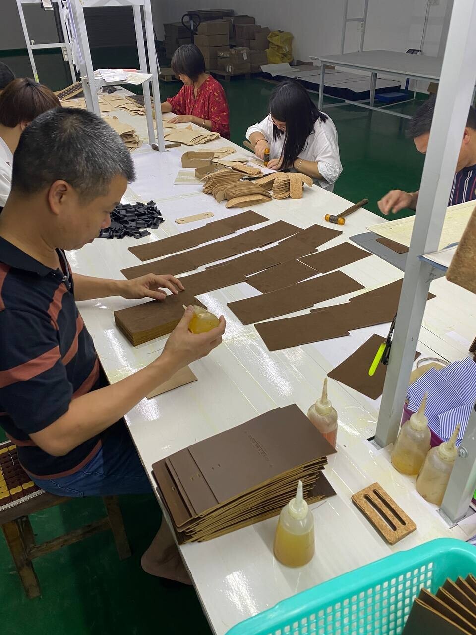 Visited a leather accessories factory with a client - My, Small business, China, Business, Production, Leather goods, Entrepreneurship, Natural leather, Accessories, Men's Accessories, Longpost