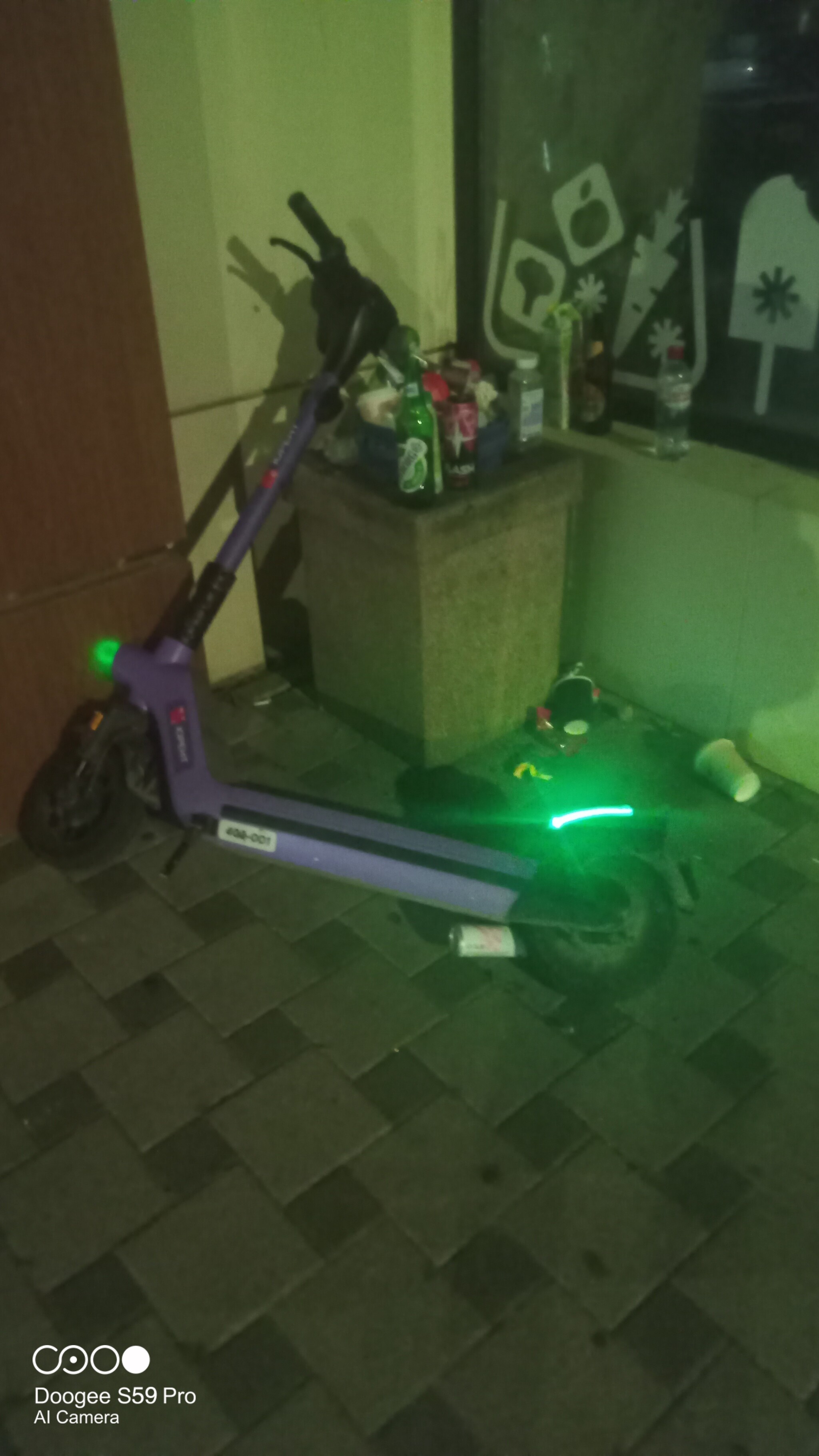 People are divided into two types: - My, Kick scooter, Garbage, Scooters, Longpost, Mobile photography