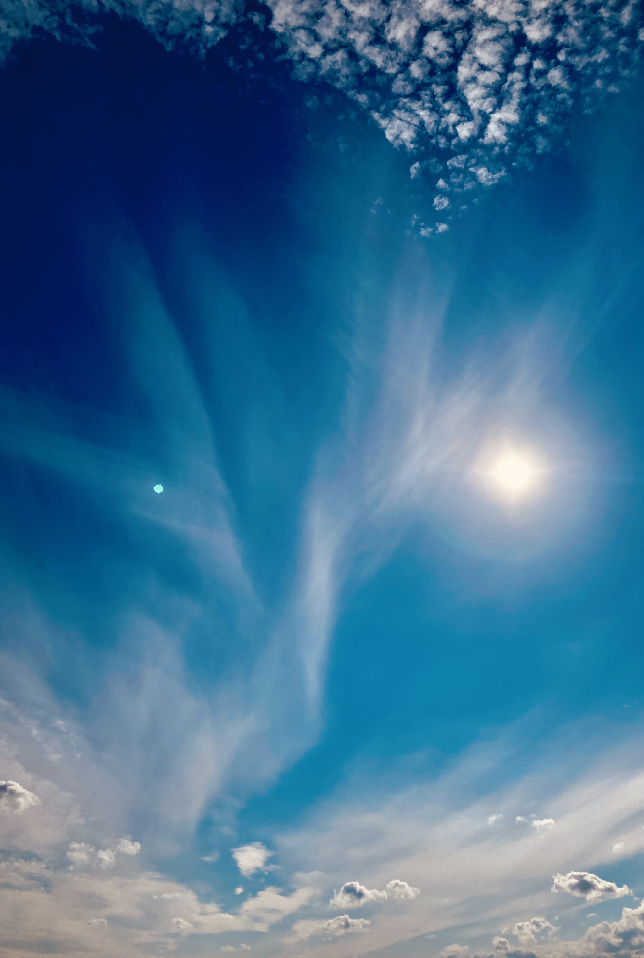 Celestial MRI - Sky, The photo, Photographer, Clouds, Light, Evening, Sunset, dawn, Lamp, Mobile photography, Longpost