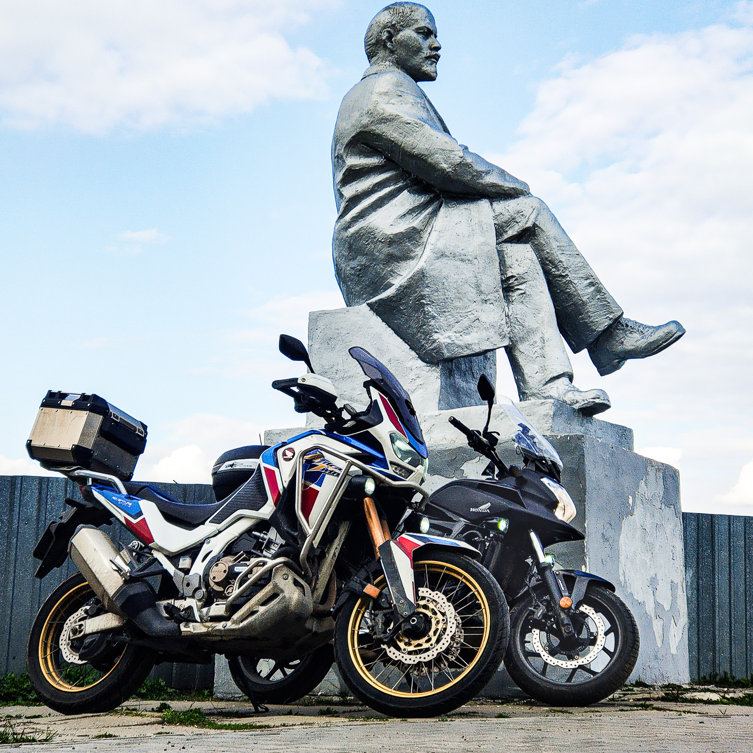 Golovachevo. Leninimot - Travel across Russia, Made in USSR, sights, Lukhovitsy, Monument, Lenin, Lenin monument, Motorcycle travel, Honda Motorcycles