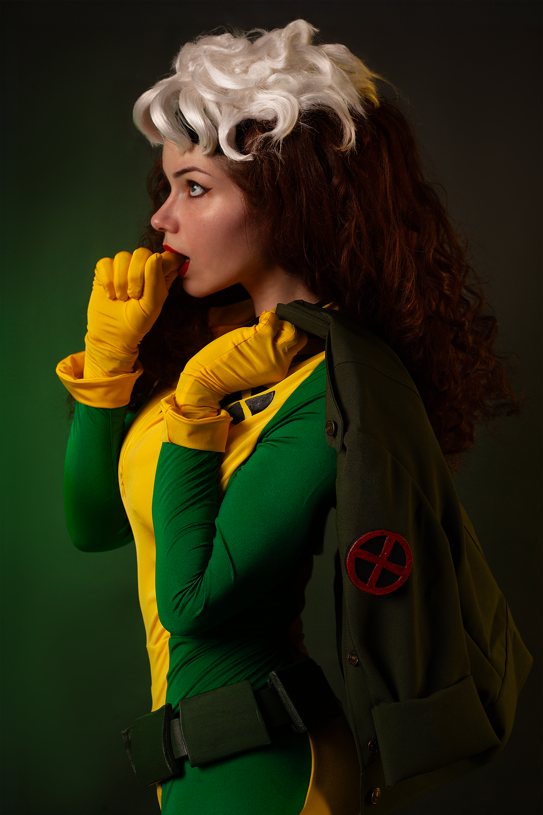 Rogue (Rogue) X-Men by Nancy Novikova - My, Girls, The photo, Cosplay, Boosty, Cosplayers, Neckline, Costume, Marvel, Colorful hair, Superheroes, Longpost