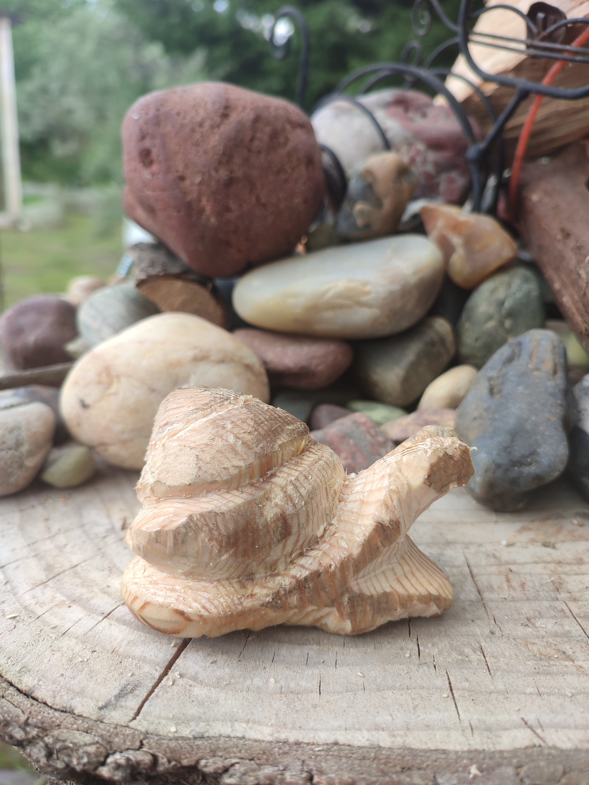 I tried to see a gastropod in a piece of wood - My, Needlework with process, Wood carving, Wood products, Wooden Toys, Wood sculpture, Longpost