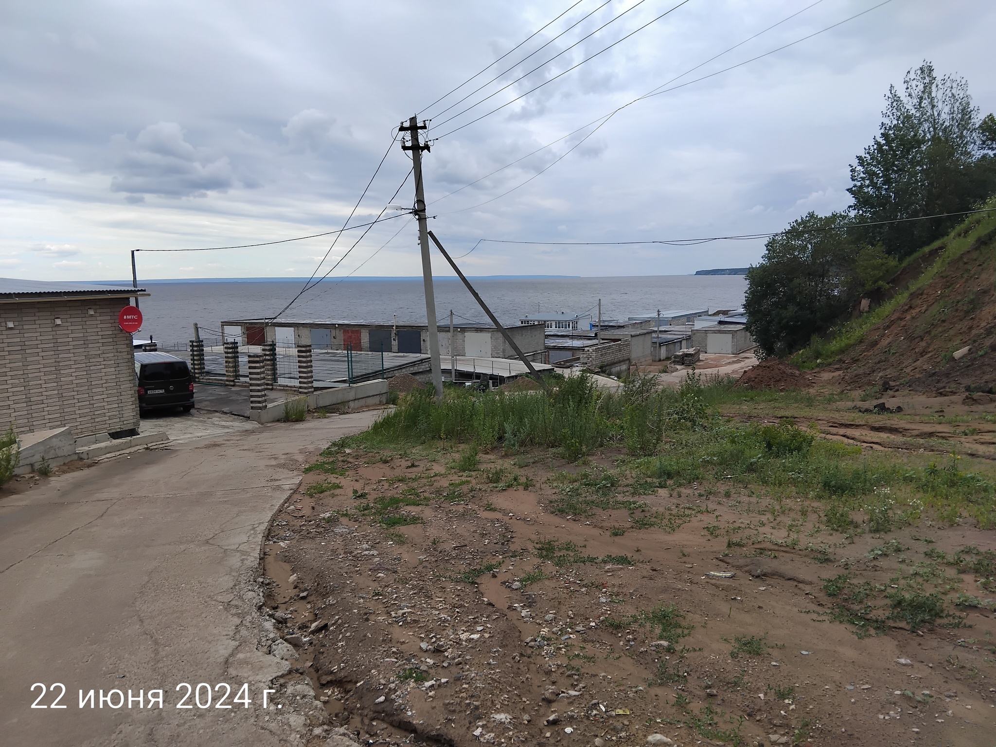 The passage to the river is closed for people - Ulyanovsk, Volga river, Territory capture, Capture, Law violation, Rights violation, Longpost, Negative