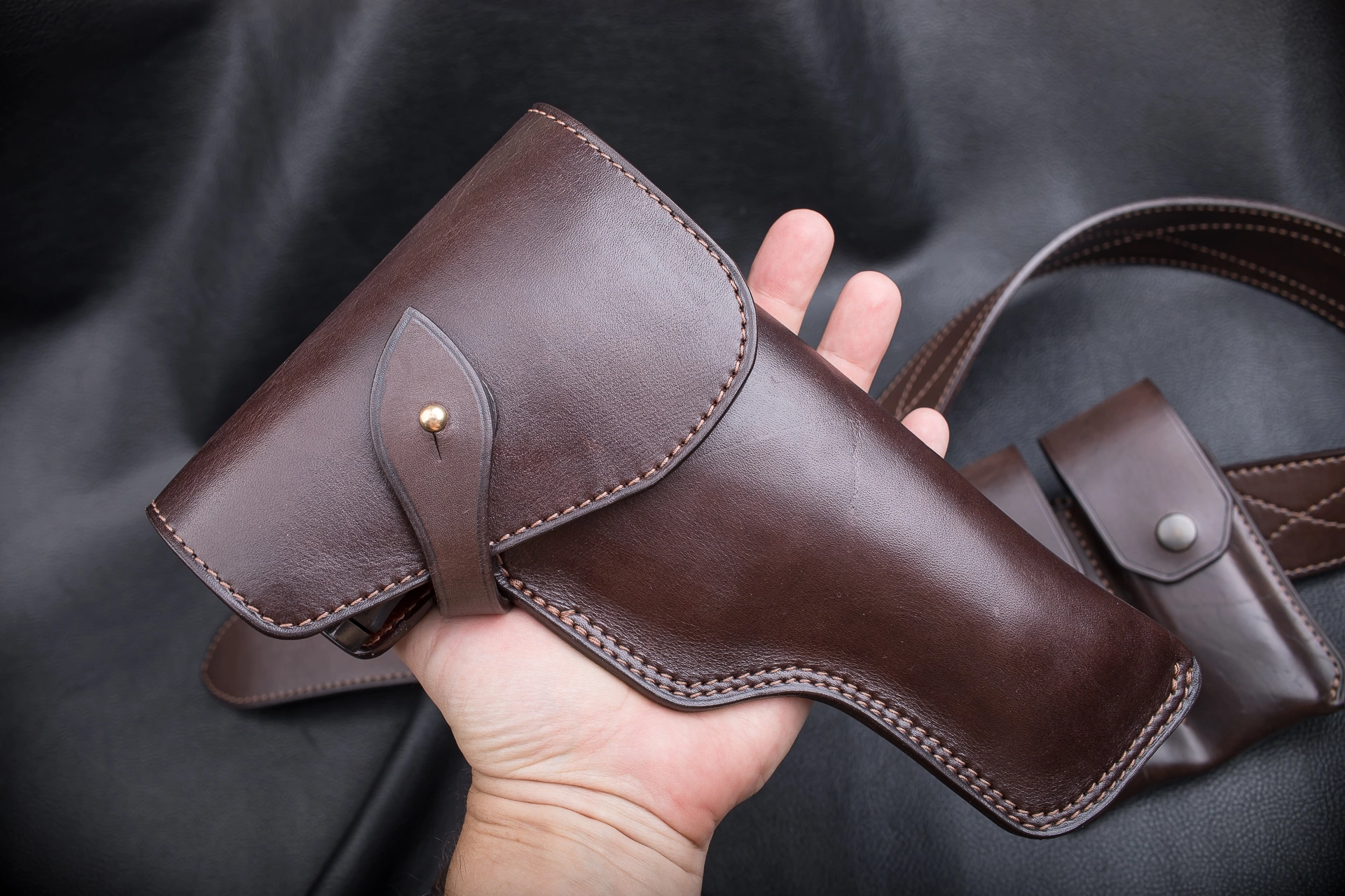 Holster for Beretta 92 pistol and accessories - My, Holster, Beretta, Needlework without process, With your own hands, Leather, Natural leather, Accessories, Role-playing games, Cosplay, Presents, Longpost