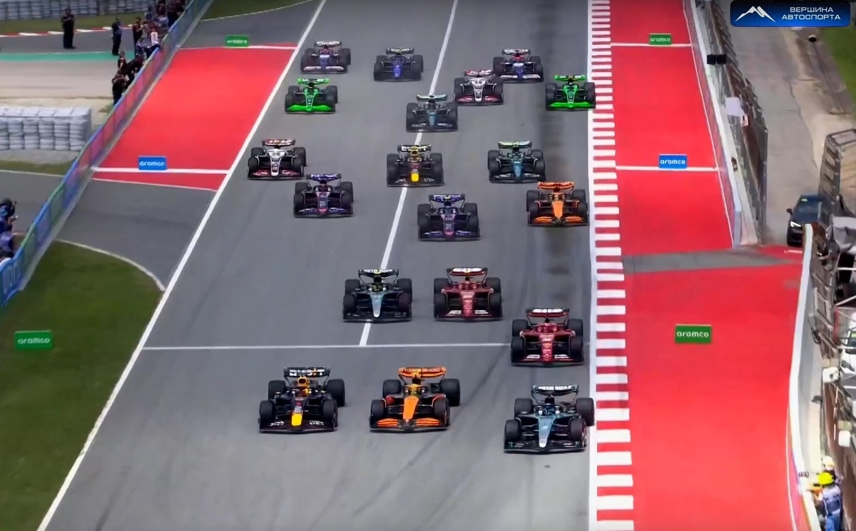 Almost for Norris, a Mercedes podium and another Dutch anthem. Review of the Spanish Grand Prix - Автоспорт, Race, Formula 1, Spain, Barcelona (city), Mercedes, Red bull, Ferrari, Mclaren, Max Verstappen, Lando Norris, Lewis Hamilton, Charles Leclerc, George Russell, Carlos Sainz, Fernando Alonso, Fire, Yandex Zen (link), VKontakte (link), Longpost