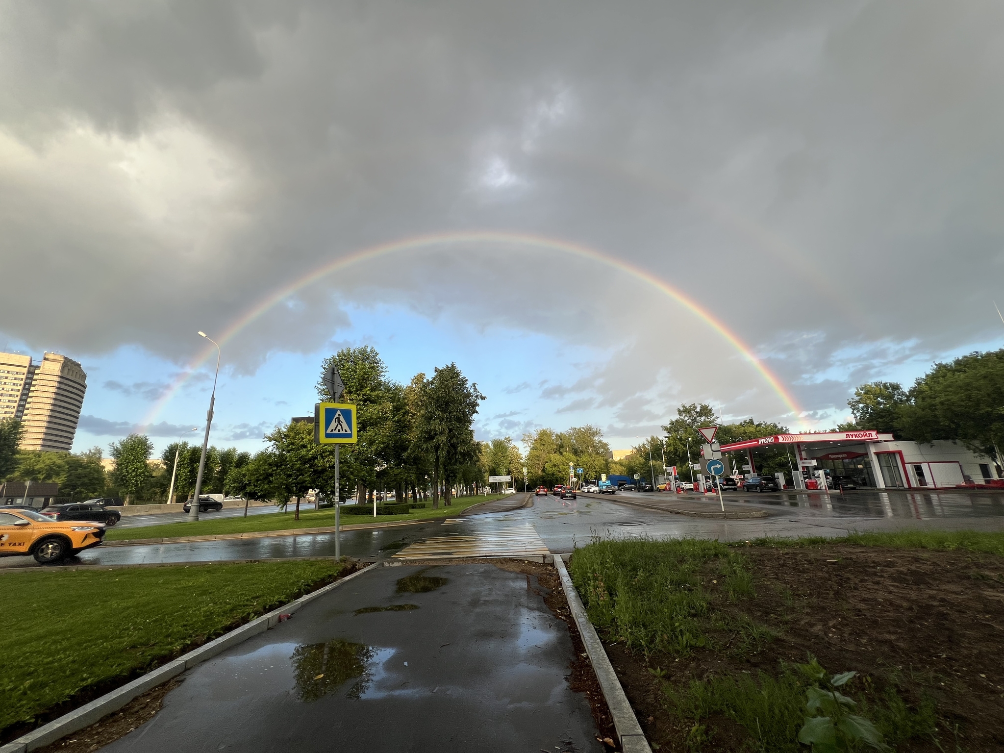 Beautiful, evening, double - My, Rainbow, Moscow