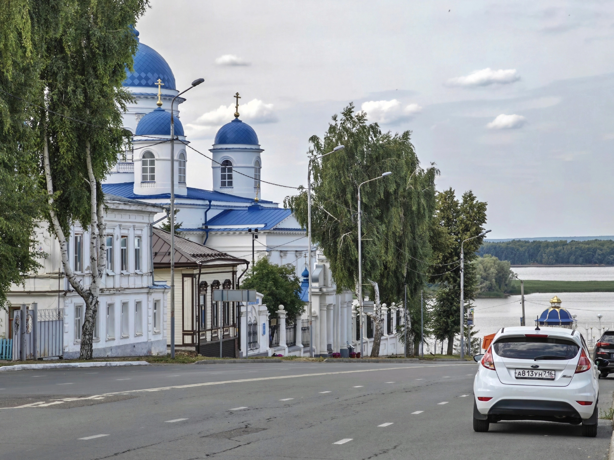 Путешествие по Уралу на УАЗе, часть 1: Татарстан - Моё, Путешествия, Автопутешествие, Путешествие по России, УАЗ, Ульяновск, Татарстан, Набережные Челны, Нижнекамск, Чистополь, Длиннопост