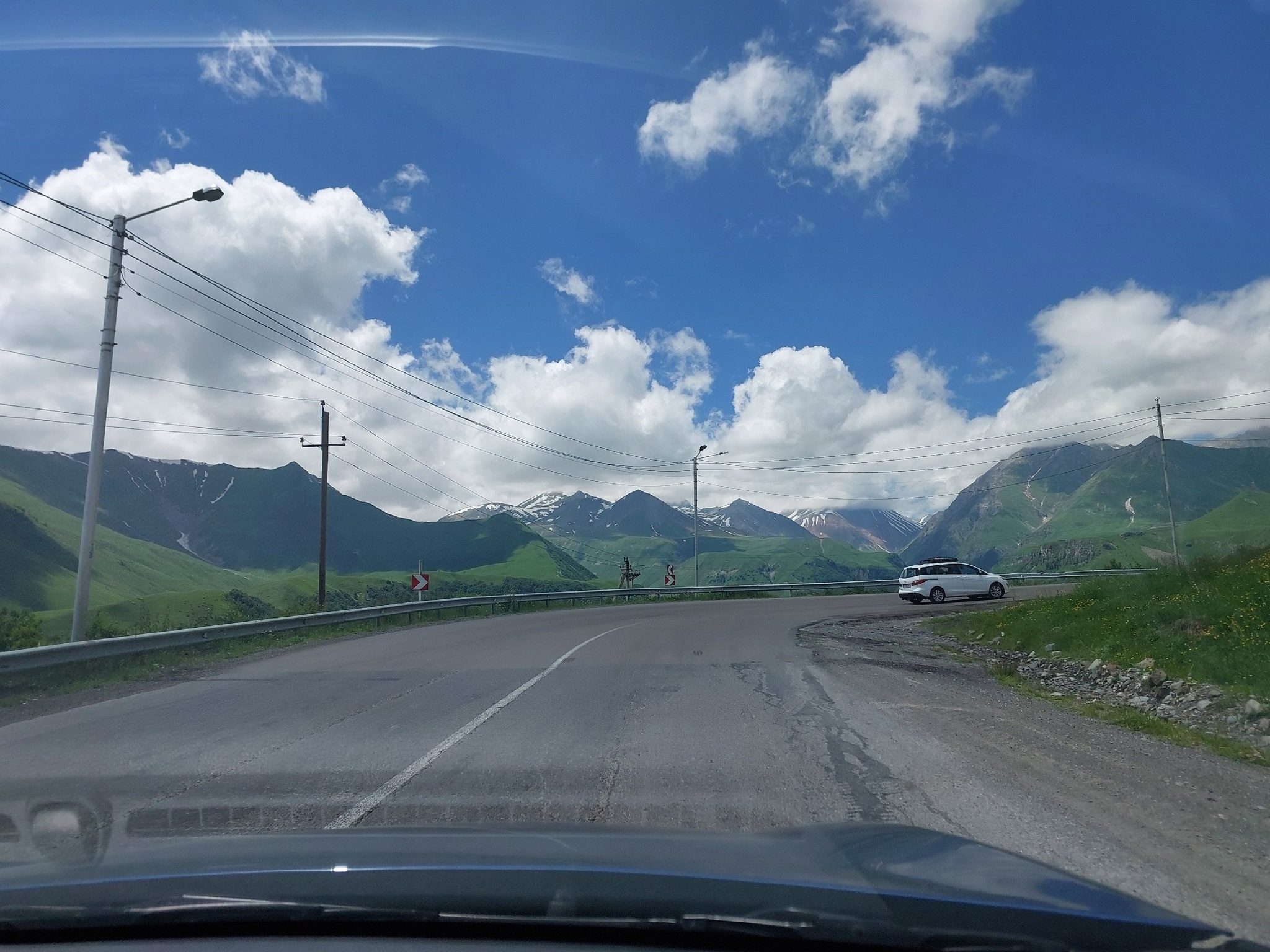 The way from Yerevan to Saratov by car. Part 2 - My, Road trip, Travels, Georgia, Tbilisi, Gudauri, Georgian Military Road, Russia, North Ossetia Alania, Vladikavkaz, Longpost, The photo