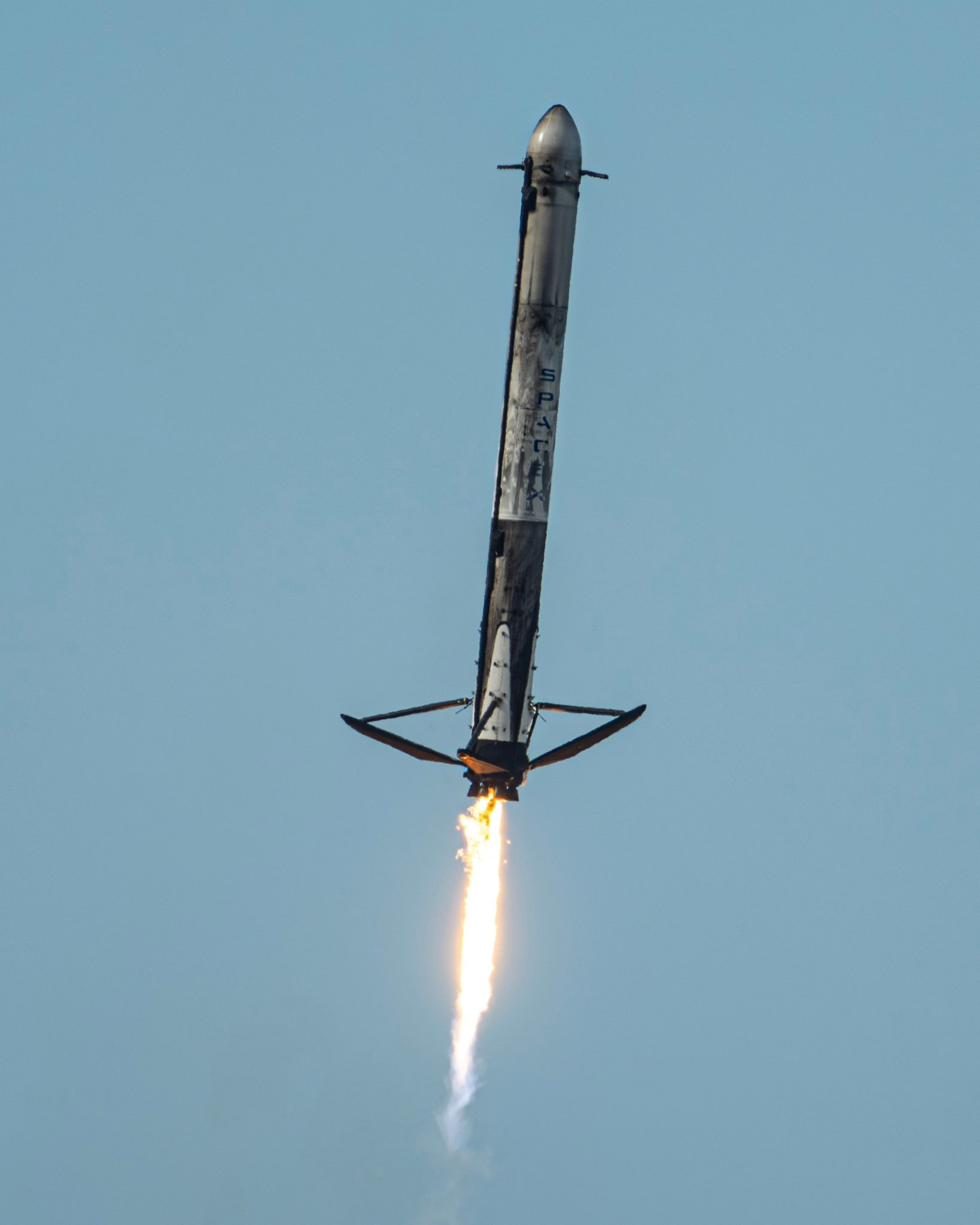 Beautiful footage of the tenth Falcon Heavy mission - Cosmonautics, Rocket launch, Spacex, Falcon heavy, Rocket, Satellites, Video, Youtube, Video VK, Longpost