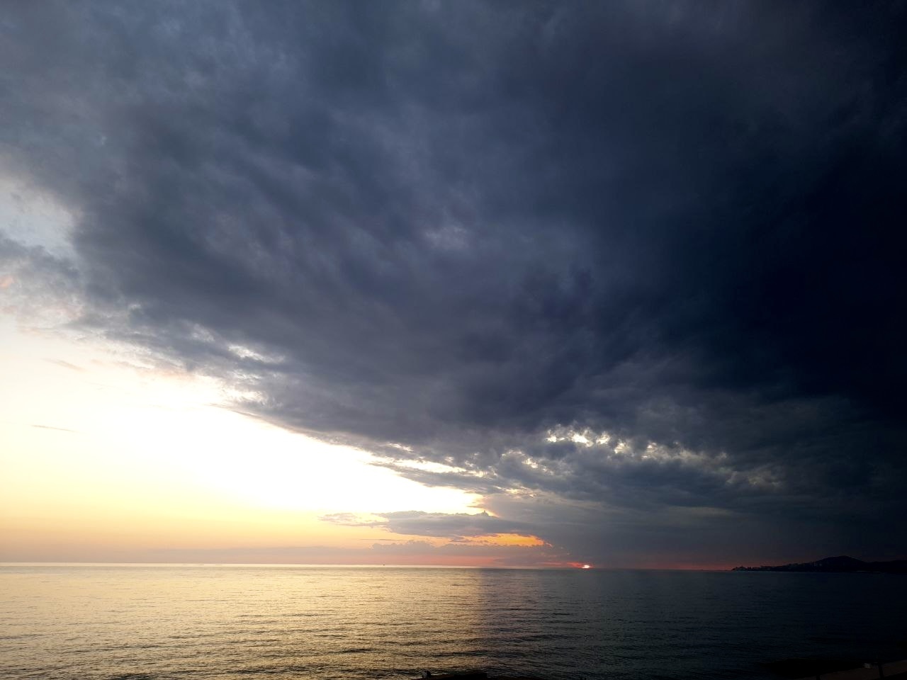 I'll wait for you all night... - Evening, Black Sea, Sunset, Sky, Clouds, Mobile photography