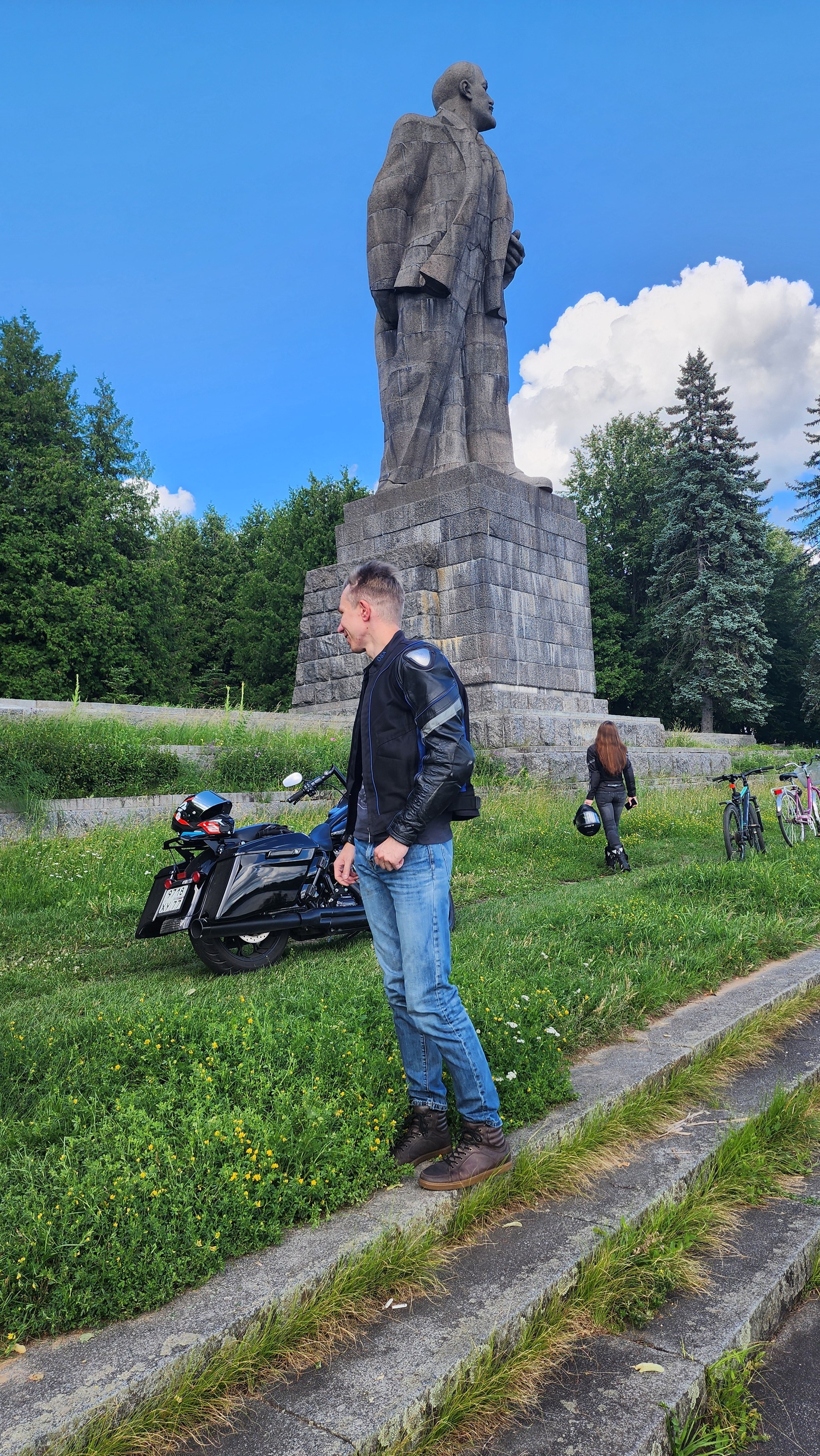 Dubna. A selection of Leninimots =) - My, Travel across Russia, sights, Made in USSR, Dubna, Monument, Lenin monument, Motorcycle travel, Moto, Longpost