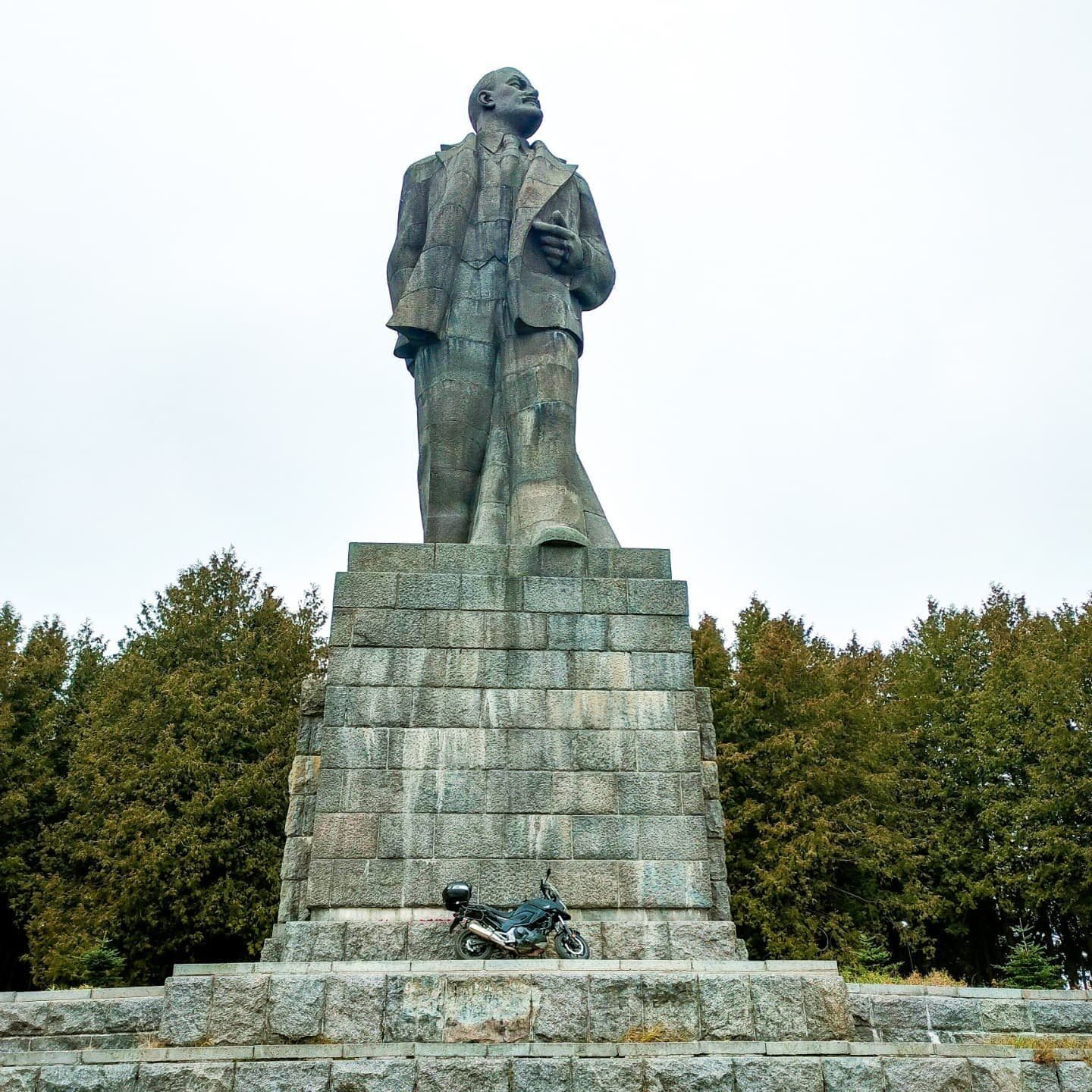 Dubna. A selection of Leninimots =) - My, Travel across Russia, sights, Made in USSR, Dubna, Monument, Lenin monument, Motorcycle travel, Moto, Longpost