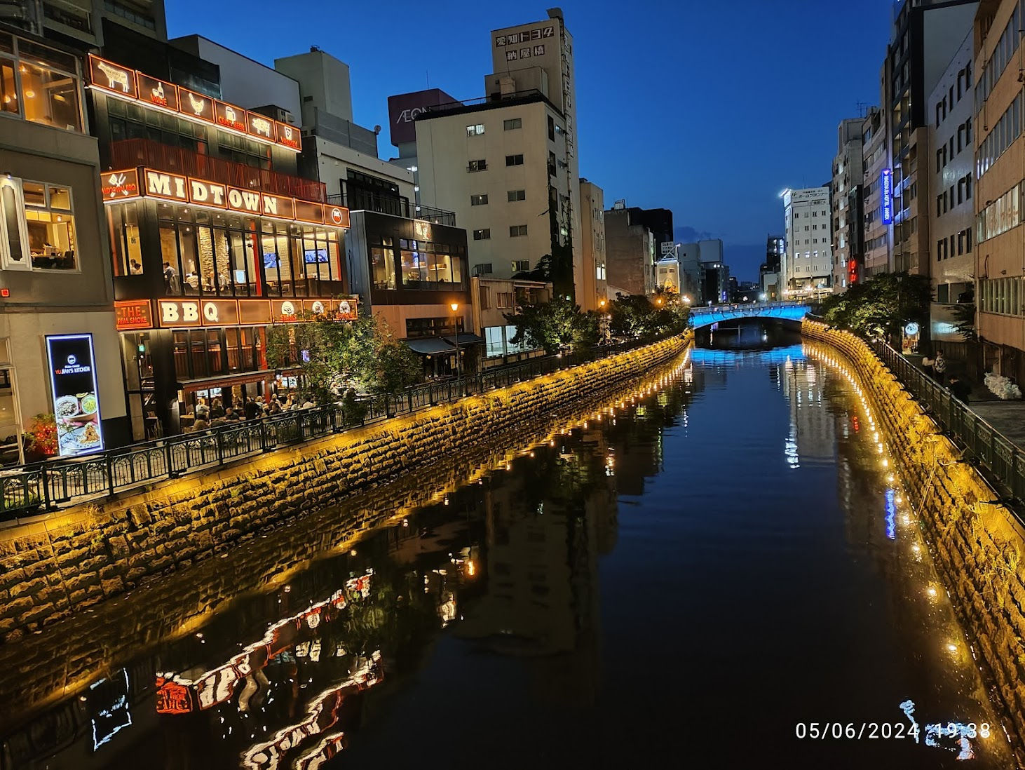 Instead of magnets: Japan (Part 1) - My, Travels, Drive, Vacation, sights, Japan, Nagoya, The photo, Longpost, Video, Vertical video, Youtube