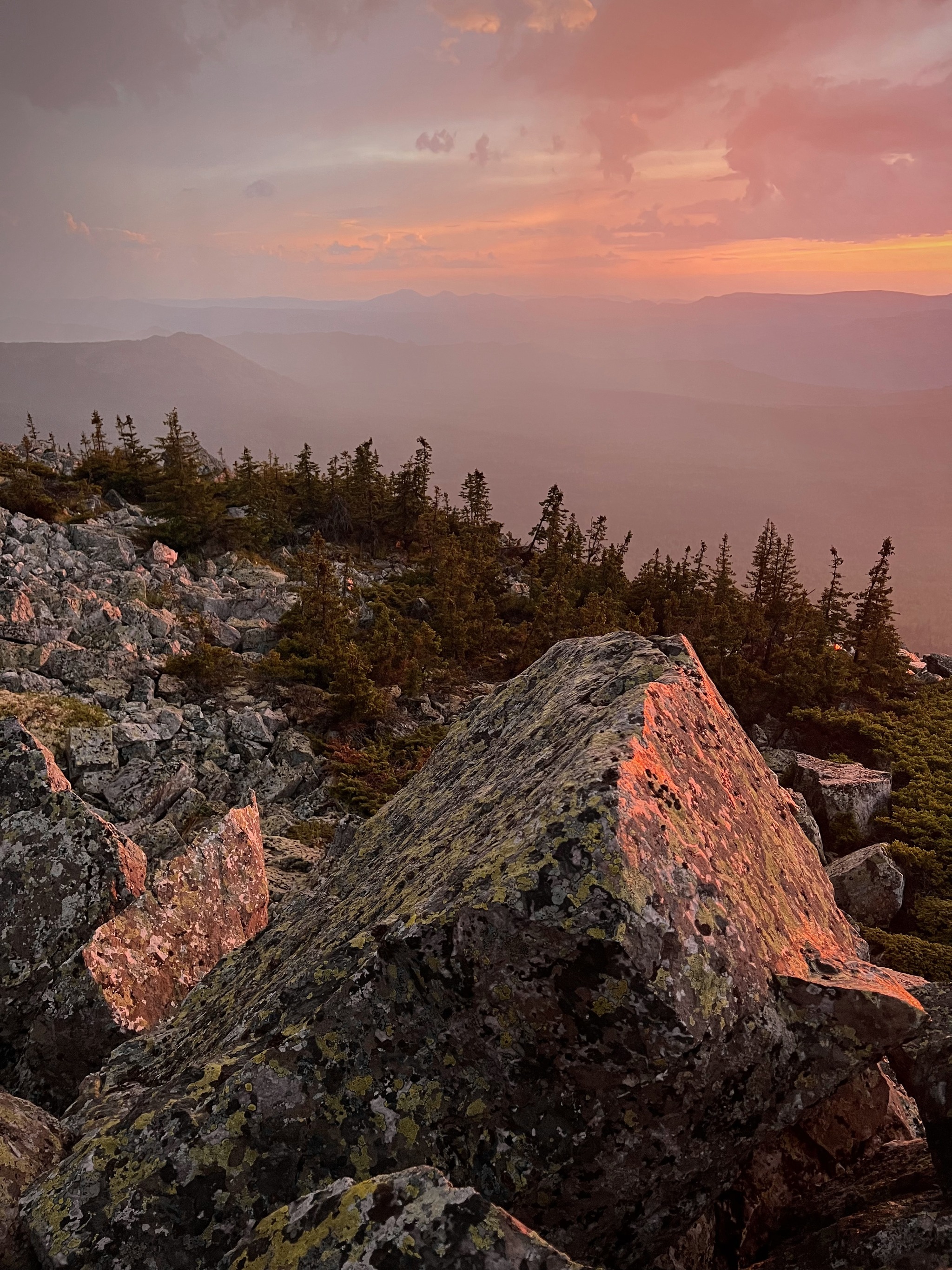 Have you seen the sunset in a thunderstorm? - My, Travel across Russia, Southern Urals, Ural mountains, The photo, Sunset, Sunrises and sunsets, Mountain tourism, Hike, The rocks, Longpost