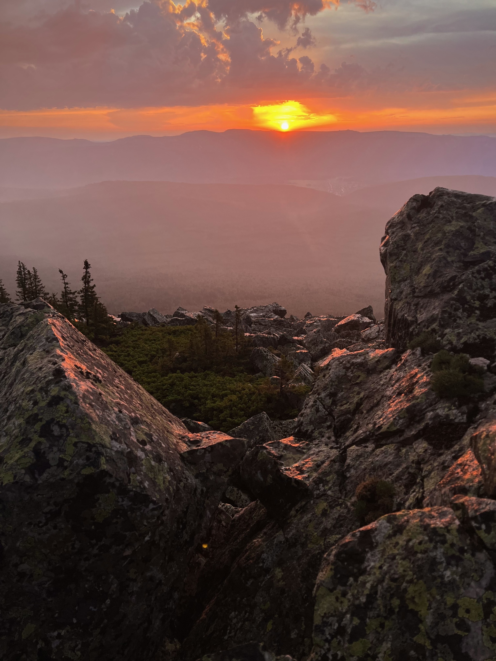 Have you seen the sunset in a thunderstorm? - My, Travel across Russia, Southern Urals, Ural mountains, The photo, Sunset, Sunrises and sunsets, Mountain tourism, Hike, The rocks, Longpost