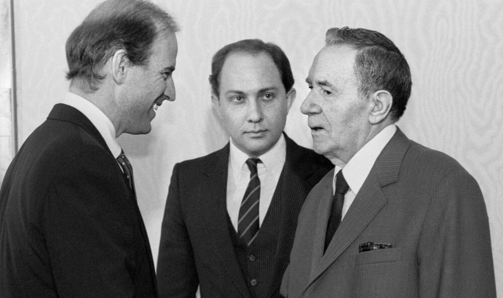 Joe Biden at negotiations in the USSR in 1988 - TASS, Politics, the USSR, USA, Andrey Gromyko, Joe Biden, 70th, Life stories, History (science), International relationships, The photo, Youtube, Video, YouTube (link), Longpost