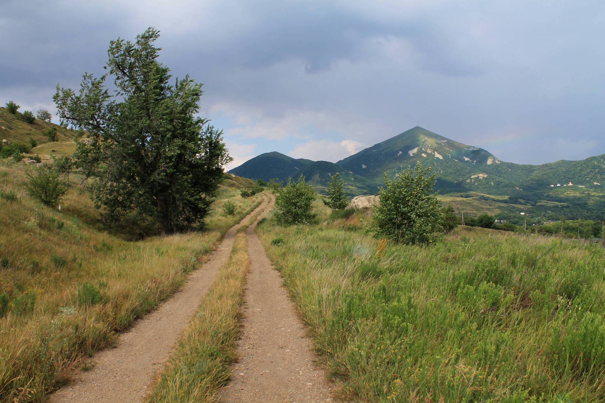 An evening walk - My, The photo, Landscape, Nature, The mountains, Walk, Summer, Longpost