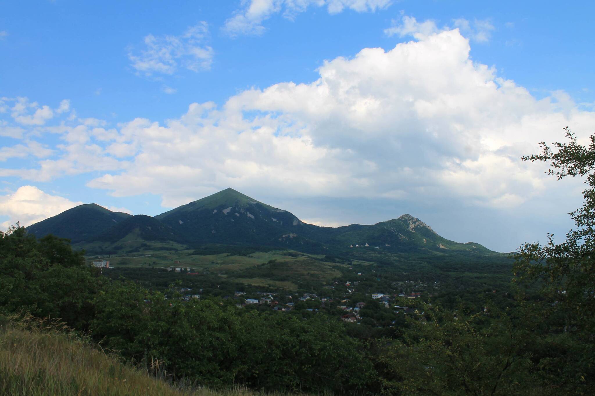 An evening walk - My, The photo, Landscape, Nature, The mountains, Walk, Summer, Longpost