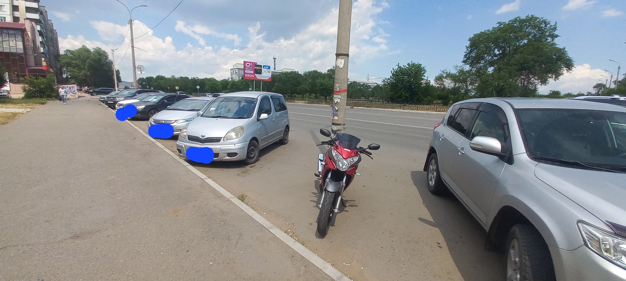 How to park a motorcycle? - My, Неправильная парковка, Violation of traffic rules, Motorcyclists, Longpost