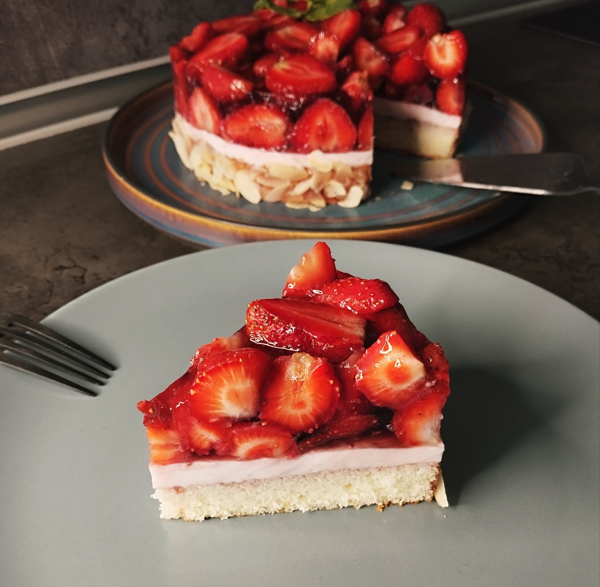 Strawberry yogurt cake - My, Recipe, Dessert, Sweets, Food, Serving dishes, Ingredients, Strawberry cake, Longpost