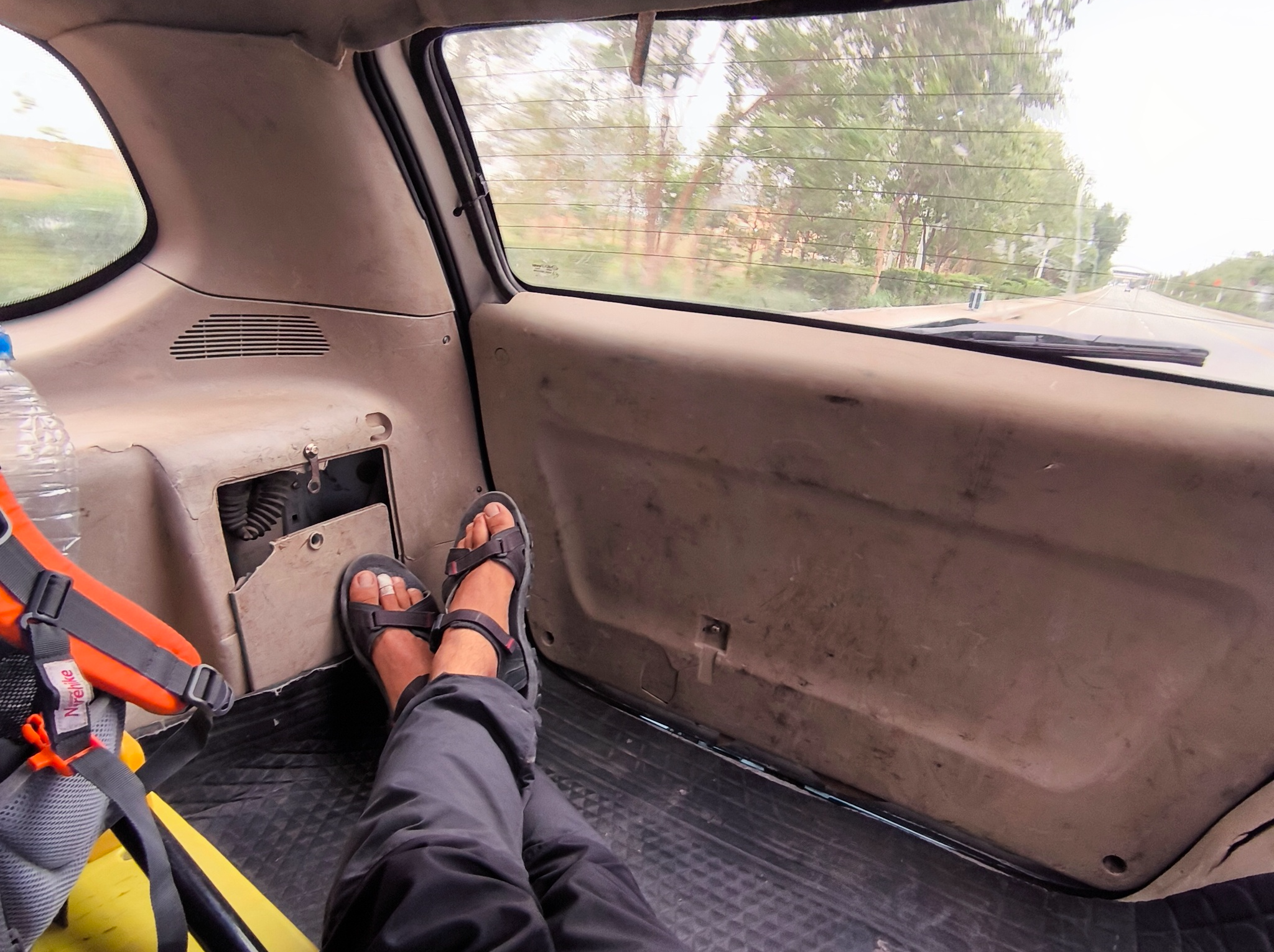 Diary of a trip to Melanesia. Day 12/14. In the trunk across the border - My, Travels, Drive, China, Mongolia, Around the world, Informative, Туристы, Language, Video, Longpost