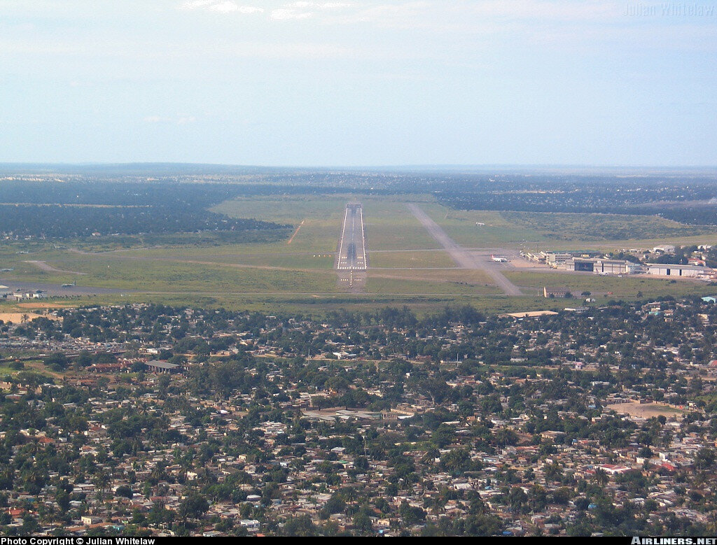 There was no crew on board! Tu-134 crash in South Africa - My, Aviation, Flight, Airplane, The airport, Pilot, Catastrophe, Plane crash, Incident, civil Aviation, Crash, the USSR, Africa, Longpost