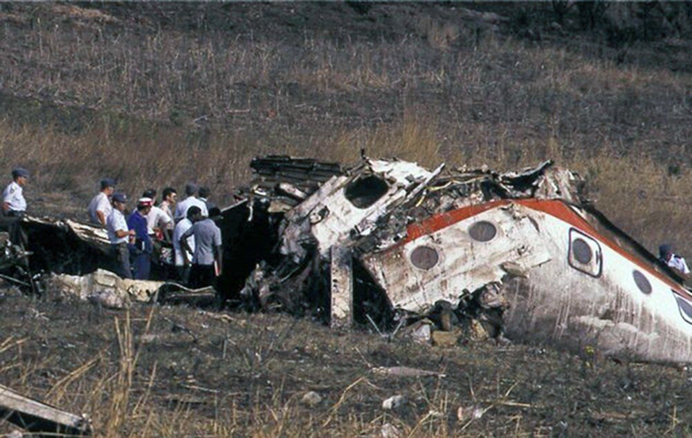 There was no crew on board! Tu-134 crash in South Africa - My, Aviation, Flight, Airplane, The airport, Pilot, Catastrophe, Plane crash, Incident, civil Aviation, Crash, the USSR, Africa, Longpost