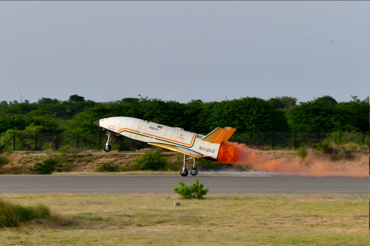 India has completed the third stage of testing of RLV LEX - Cosmonautics, Rocket launch, India, Shuttle, Video, Longpost