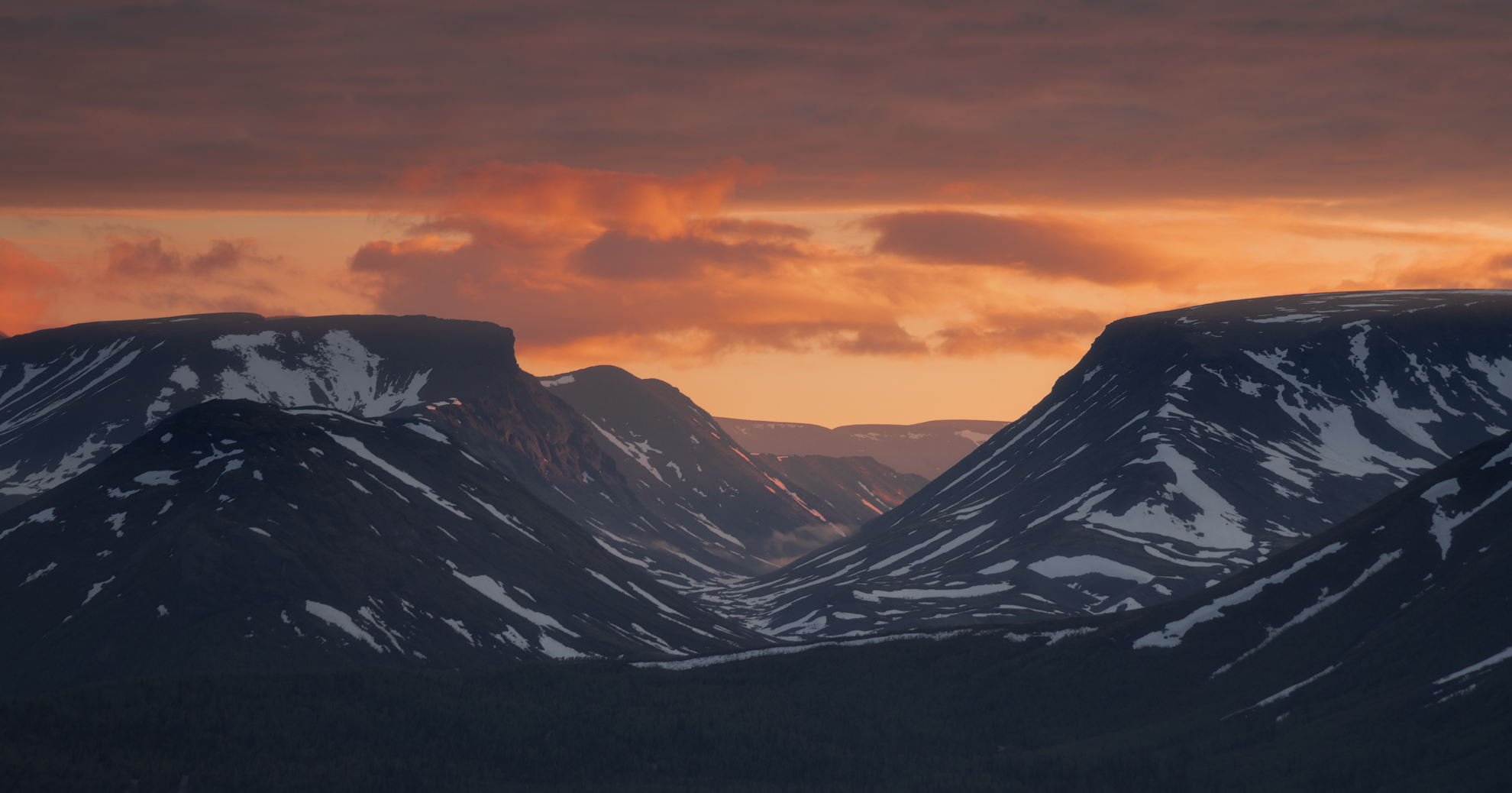 Khibiny on a polar day - My, Khibiny, Kola Peninsula, Polar day, Kirovsk, Images, Longpost