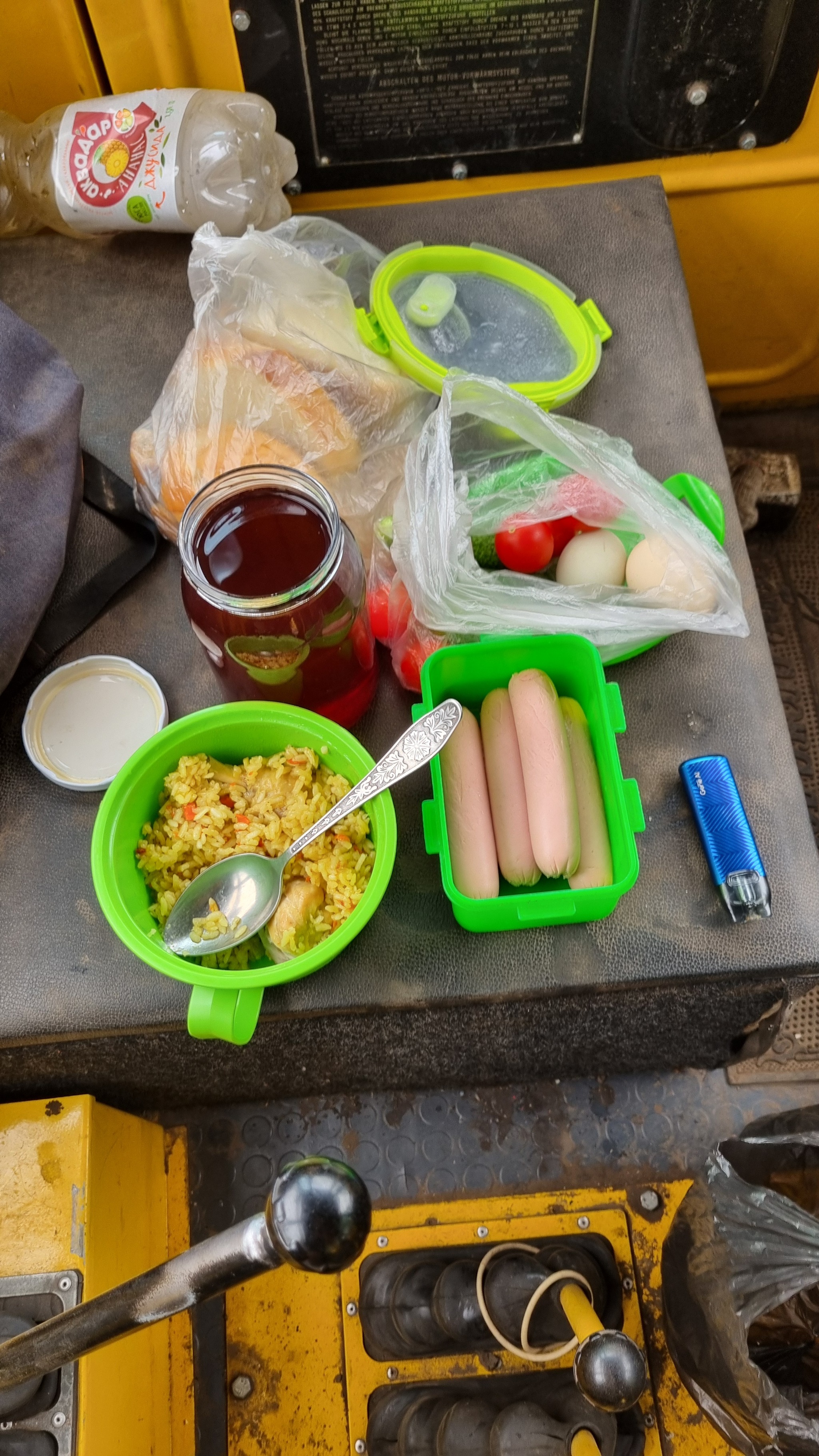 Tractor driver's lunch - My, Food, Tractor, Village, The photo, Longpost