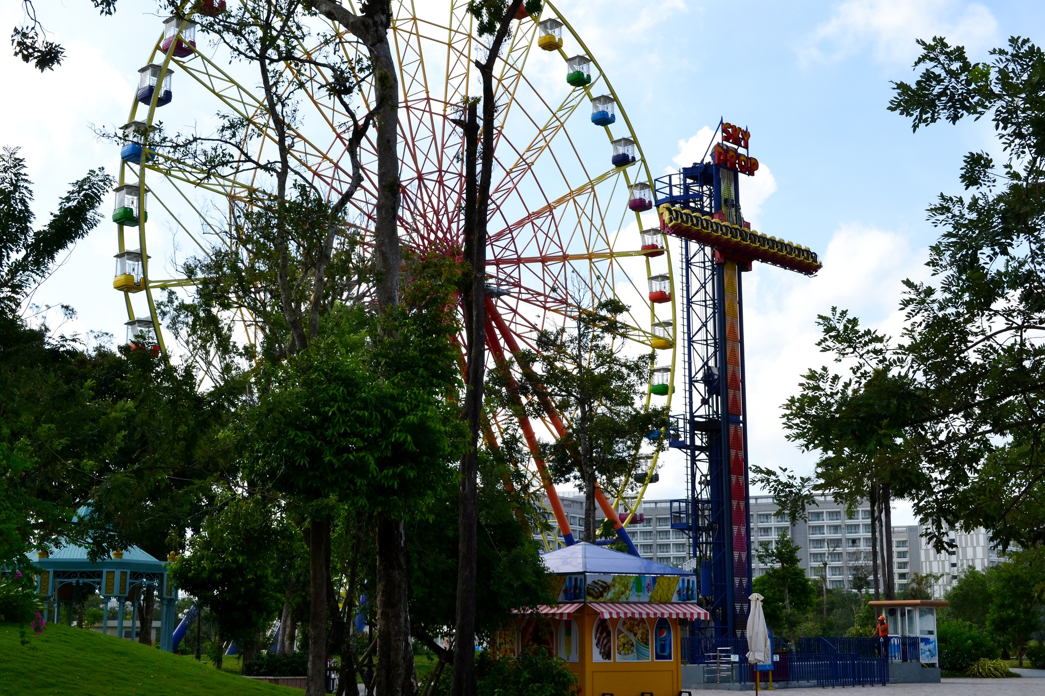 Vinpearl Land amusement park. Vietnam, o. Phu Quoc - My, Travels, Asia, Drive, Longpost, Vietnam, The park, Entertainment, Vinpearl, The photo, Island